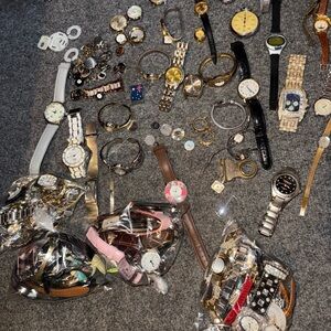 Huge Assorted Watch lot Collection